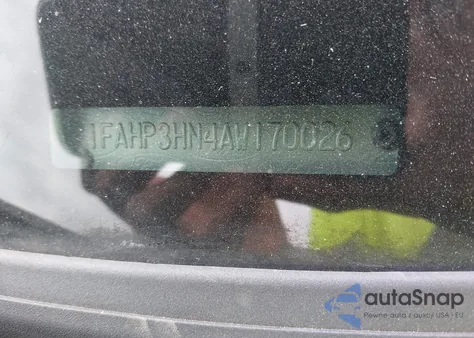 2010 Ford Focus Sel z USA, uszkodzony, nr VIN 1FAHP3HN4AW170026